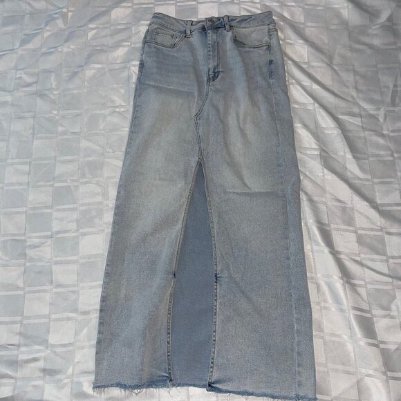 π Bundle Deal: 4 for $20! π denim maxi skirt S - Picture 3 of 8